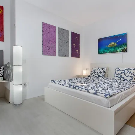 Fantastico 3 Apartment *